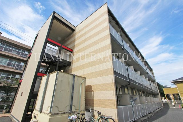 レオパレスバリオクラーロの外観