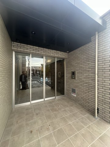meLiV三好ケ丘のエントランス
