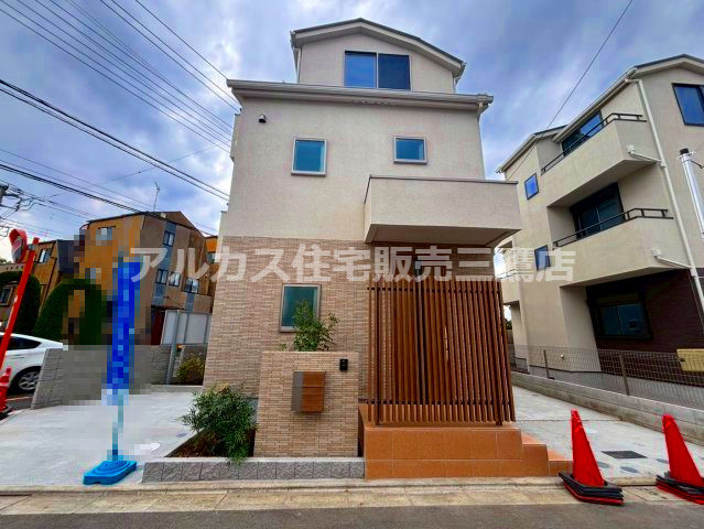 三鷹市北野３丁目 京王線 仙川駅 新築戸建の外観