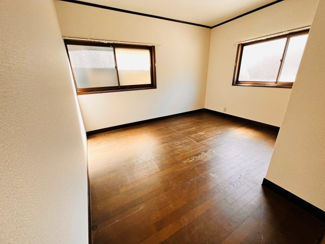 藤田アパートの洋室