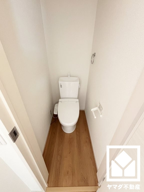 京田辺市河原神谷　１期　４号地のトイレ