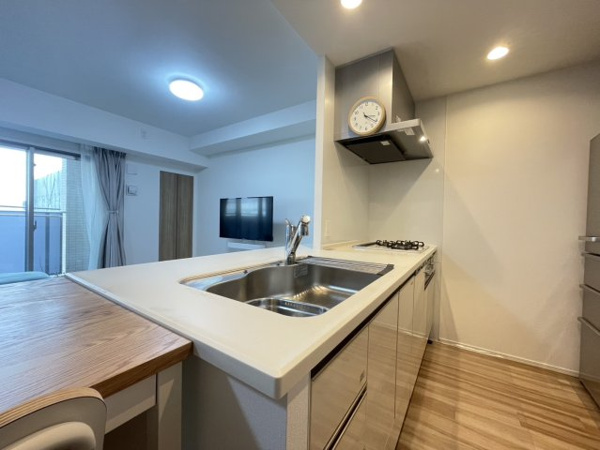 【キッチン】 | 【キッチン】ゆとりあるカウンターキッチン！食洗器やワイドシンクで洗い物もラクラク！