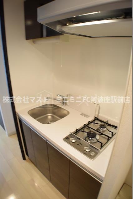 エステムコート難波WESTSIDEⅡベイフレックスのキッチン