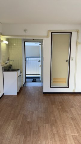 【洋室】 | メゾン・ド・スサーナ | 賃貸中ですが、貸し出す前のお部屋状況です。