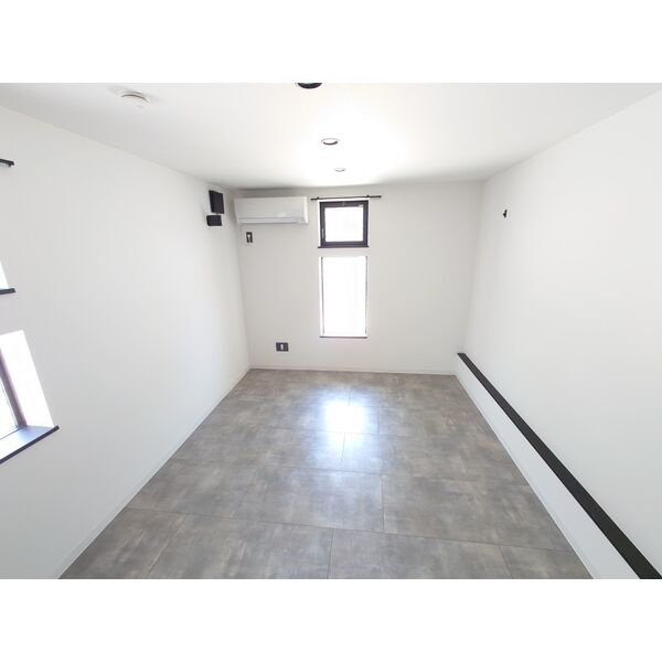 LeGioie中村区役所駅の居間・リビング