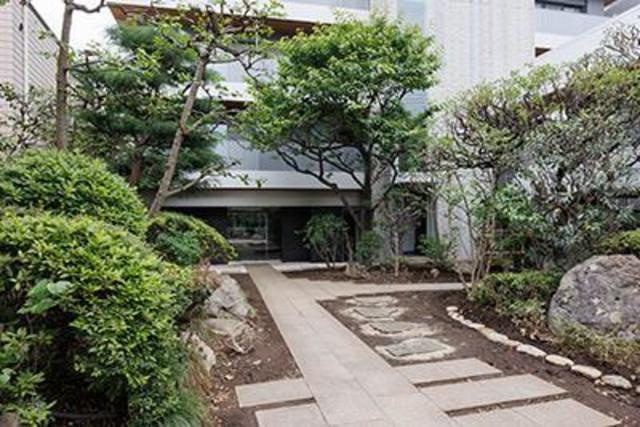 シャトレ信濃町のエントランス|シャトレ信濃町