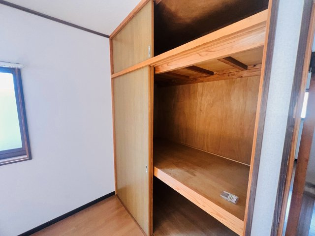 中島ハイツの収納