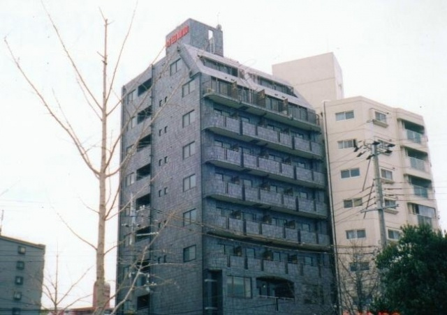 YKハイツ西明石の外観