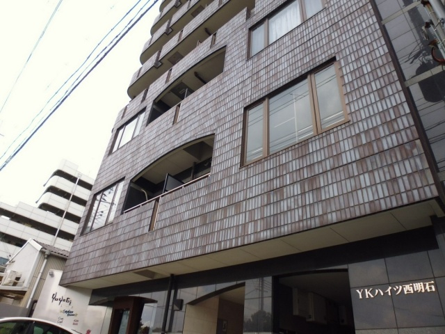 YKハイツ西明石の外観