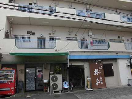 中央コーポの外観