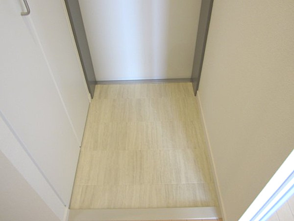 ロングウッド綾園の玄関|玄関です