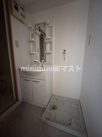 ジェイ・プライド難波南の洗面所