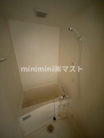 ジェイ・プライド難波南の浴室