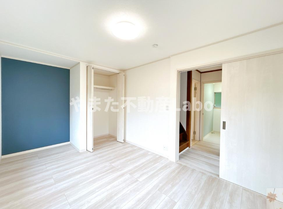 倉吉市大原中古戸建の洋室