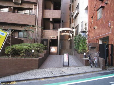 【エントランス】 | 日神パレステージ西麻布 | ゆとりのあるエントランスです