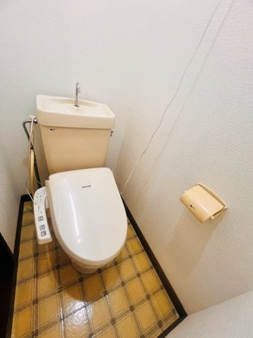 メゾン山下のトイレ|清潔感のあるトイレです