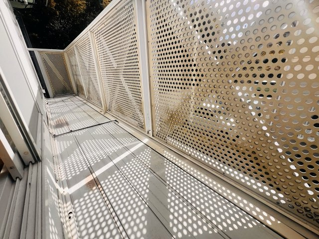 メゾン山下のバルコニー