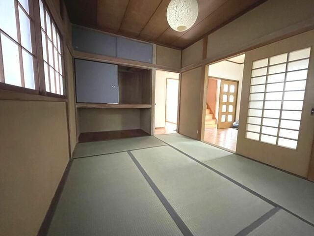 柏市中新宿貸し戸建の寝室