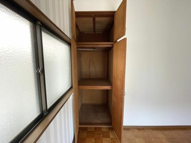 柏市中新宿貸し戸建の収納