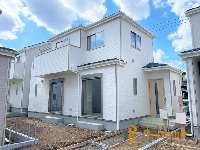 水戸市酒門町4期　新築戸建て　E号棟の外観|ご予約を頂ければ、『平日』はもちろん『早朝』や『夜間』もご見学可能です♪お気軽にお申し付けください♪