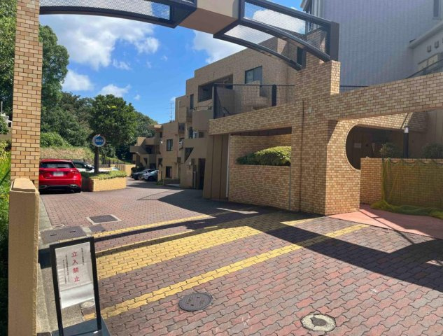 保土ヶ谷月見台ガーデンハウス【仲介手数料無料】