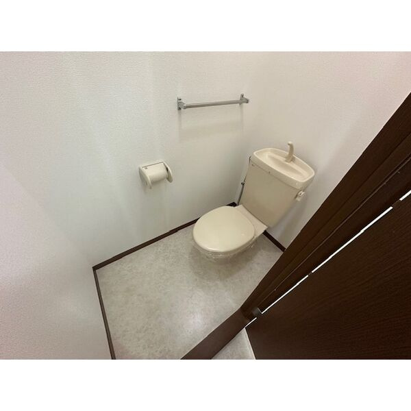 プリミエール堀ノ内Ⅱ棟のトイレ