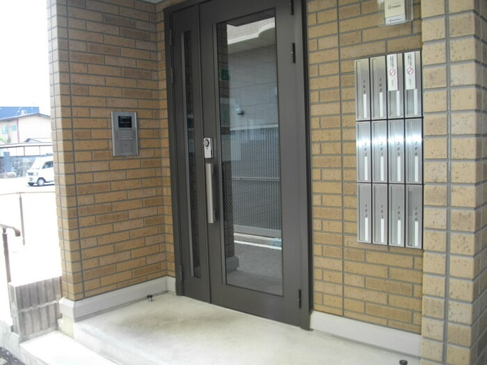 セレッソ ソレアードＮのエントランス|エントランス