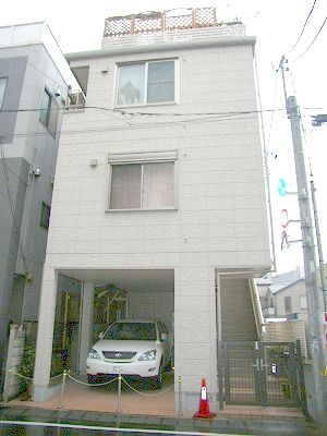 アルム文京のエントランス