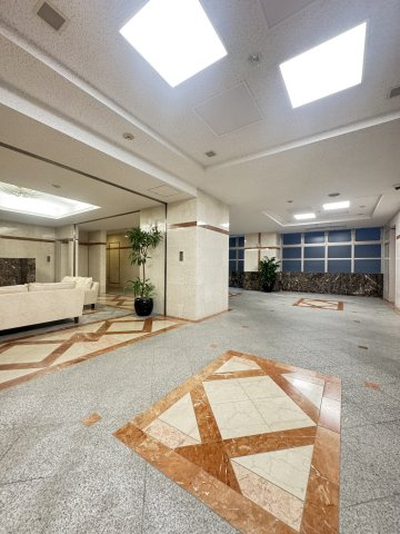 リーガル神戸三宮のロビー