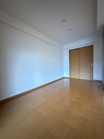 リーガル神戸三宮の寝室