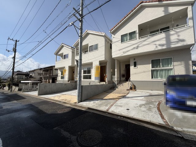 新築戸建　安東４丁目の前面道路含む現地写真