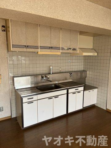 坂出本町マンションのキッチン