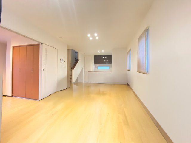 【居間・リビング】 | 西区中島町
