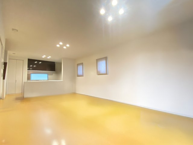 【居間・リビング】 | 西区中島町
