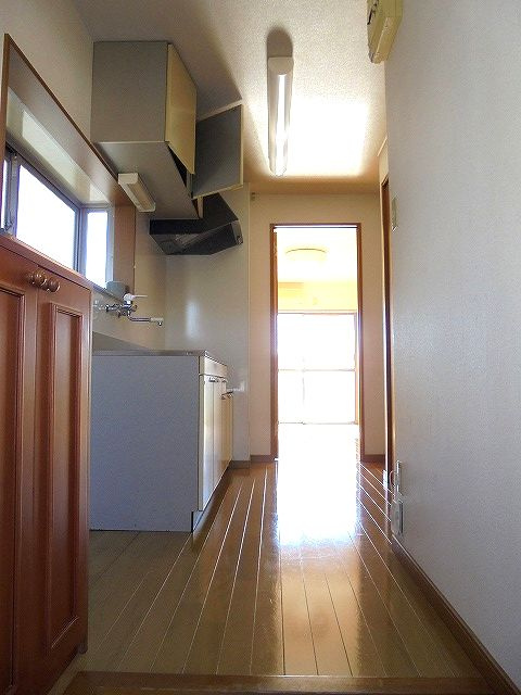 リーフテラスの玄関|明るい玄関です