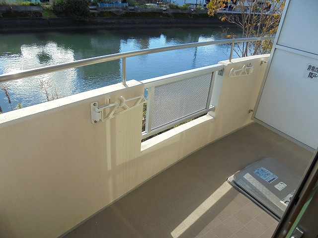 リーフテラスのバルコニー|広々としたバルコニーです