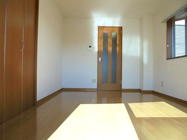 リーフテラスの居間・リビング|ゆったり過ごせるリビングです