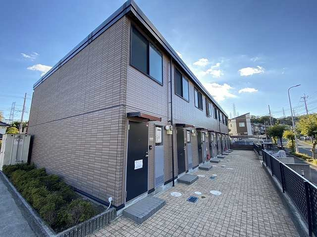 レオパレス田原台の外観