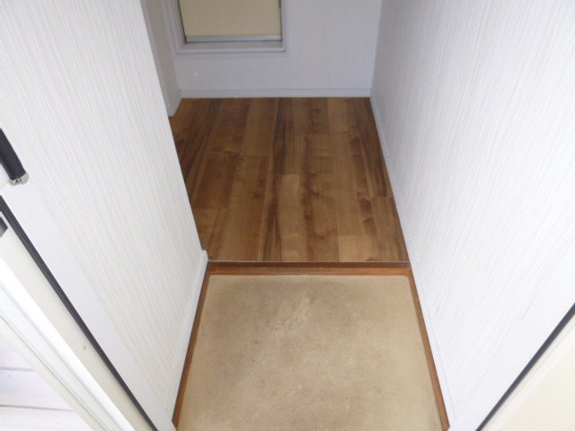 ブル・マリーノの玄関