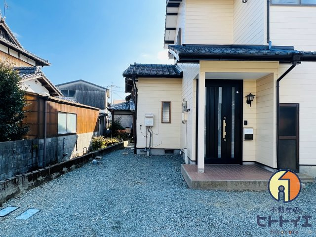 井上一戸建の駐車場