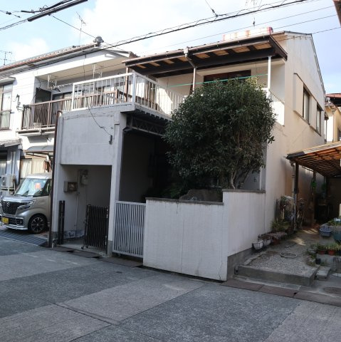 呉市広杭本町中古住宅