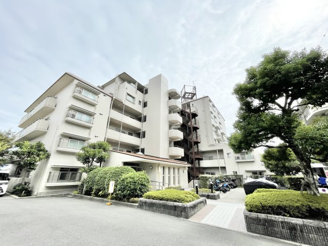 香里ヶ丘グランドハイツ