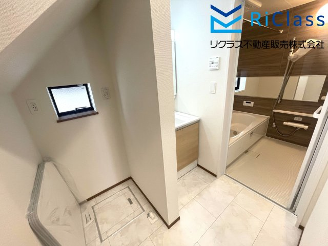 新築戸建　神戸市兵庫区浜中町２丁目71のランドリースペース|ランドリースペースあります