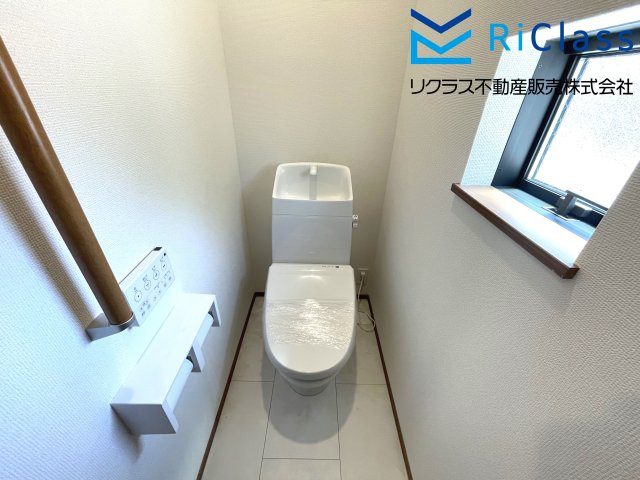 新築戸建　神戸市兵庫区浜中町２丁目71のトイレ|2階のトイレです