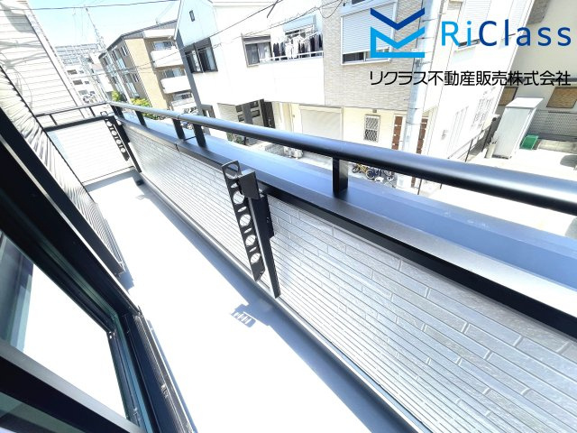 新築戸建　神戸市兵庫区浜中町２丁目71のバルコニー|バルコニー付きです