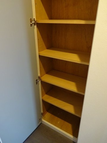 ディアコート八木の収納|収納豊富なシューズクローゼット