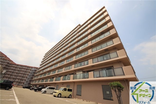 パレ・ロワイヤル別府の外観