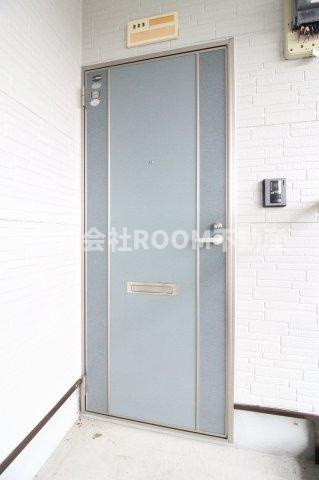 S・Tハイツの玄関|毎日通る玄関はこちらです