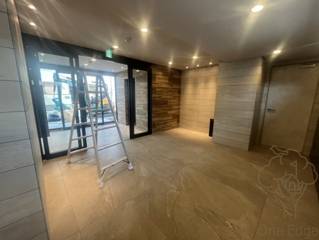 CRESTTAPP新大阪のロビー