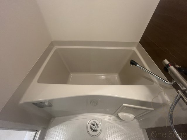 CRESTTAPP新大阪の浴室